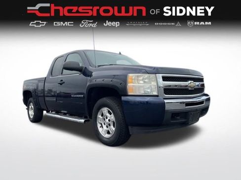 Used 2009 Chevrolet Silverado 1500 LT w/ Power Pack Plus AWD/4WD image 11