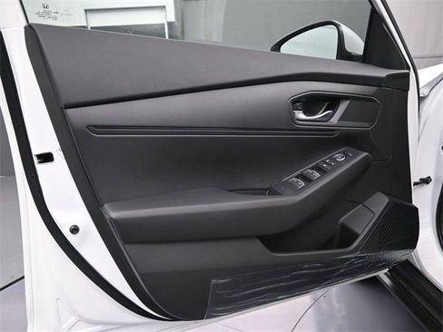 New 2025 Honda Accord LX image 4