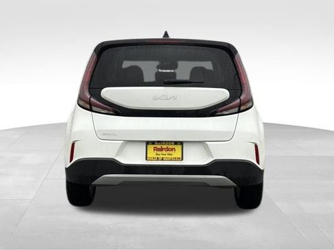Used 2023 Kia Soul LX w/ Option Group 015 image 6