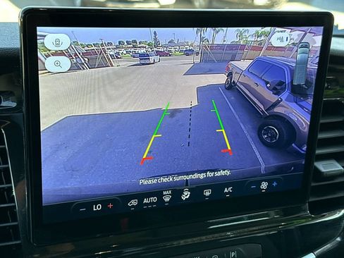 Certified 2025 Ford Transit 350 XLT RWD image 18