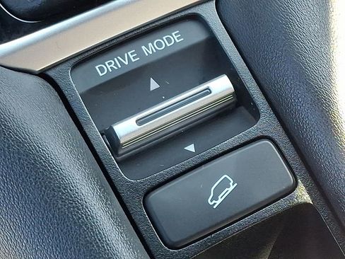 Used 2023 Honda HR-V Sport image 25