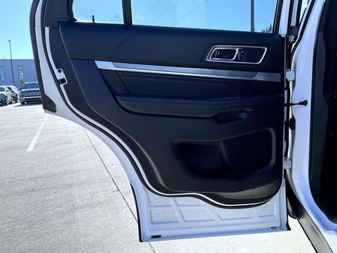 Used 2017 Ford Explorer Sport w/ Equipment Group 401A image 18