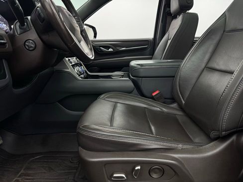 Used 2022 GMC Yukon XL Denali image 11