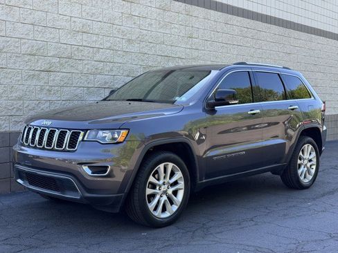 Used 2017 Jeep Grand Cherokee Limited AWD/4WD image 1