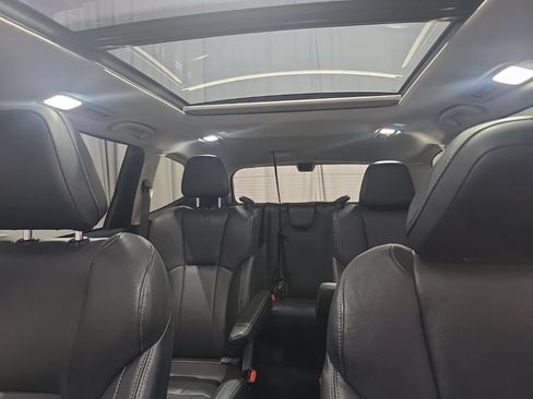 Used 2022 Subaru Ascent Touring w/ Popular Package #2A AWD/4WD image 19