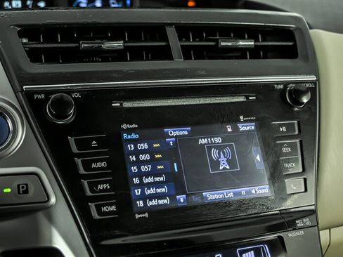 Used 2017 Toyota Prius V Four FWD image 23