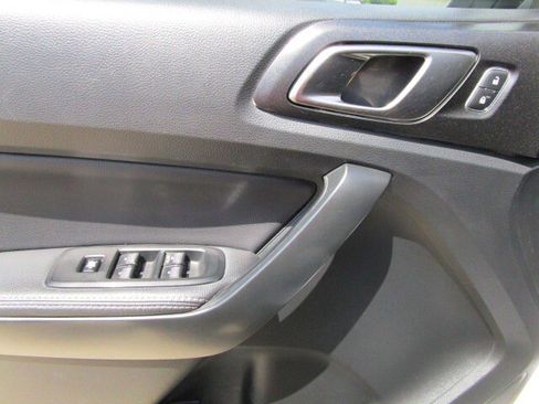 Used 2023 Ford Ranger Lariat w/ Tremor Off-Road Package AWD/4WD image 13