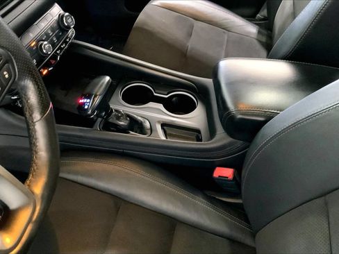 Used 2022 Dodge Durango GT AWD/4WD image 17