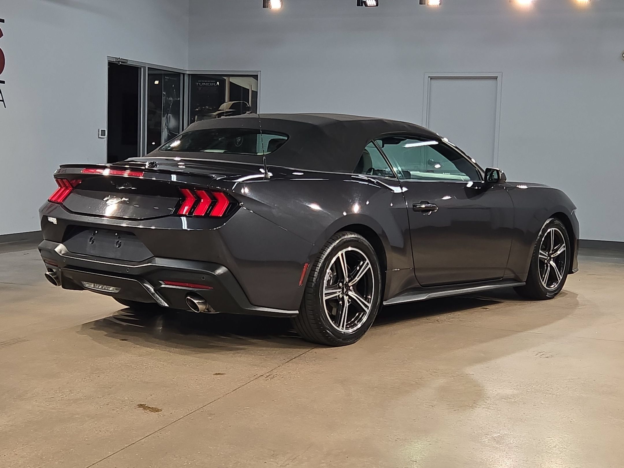 Used 2024 Ford Mustang Premium RWD image 7