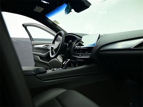 Used 2021 Cadillac CT5 Luxury w/ Sun And Sound Package image 33