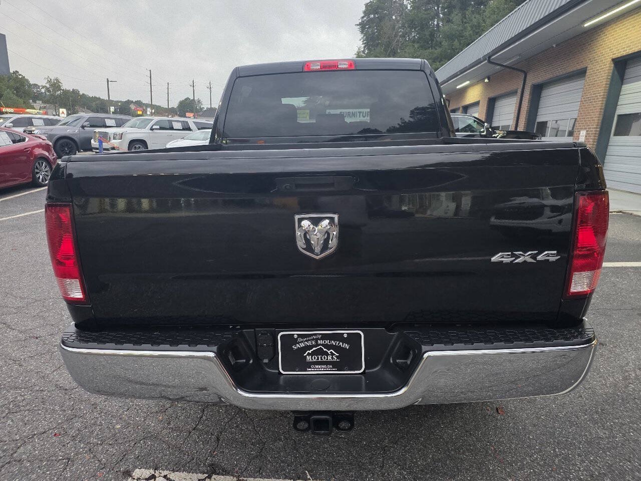 Used 2021 RAM 1500 Tradesman w/ Chrome Appearance Group AWD/4WD image 5