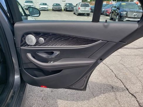Used 2020 Mercedes-Benz E 350 4MATIC Sedan image 17