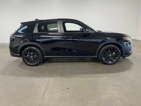 Used 2024 Honda HR-V Sport image 2