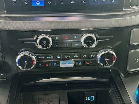 New 2026 Ford F450 Platinum w/ FX4 Off-Road Package image 16