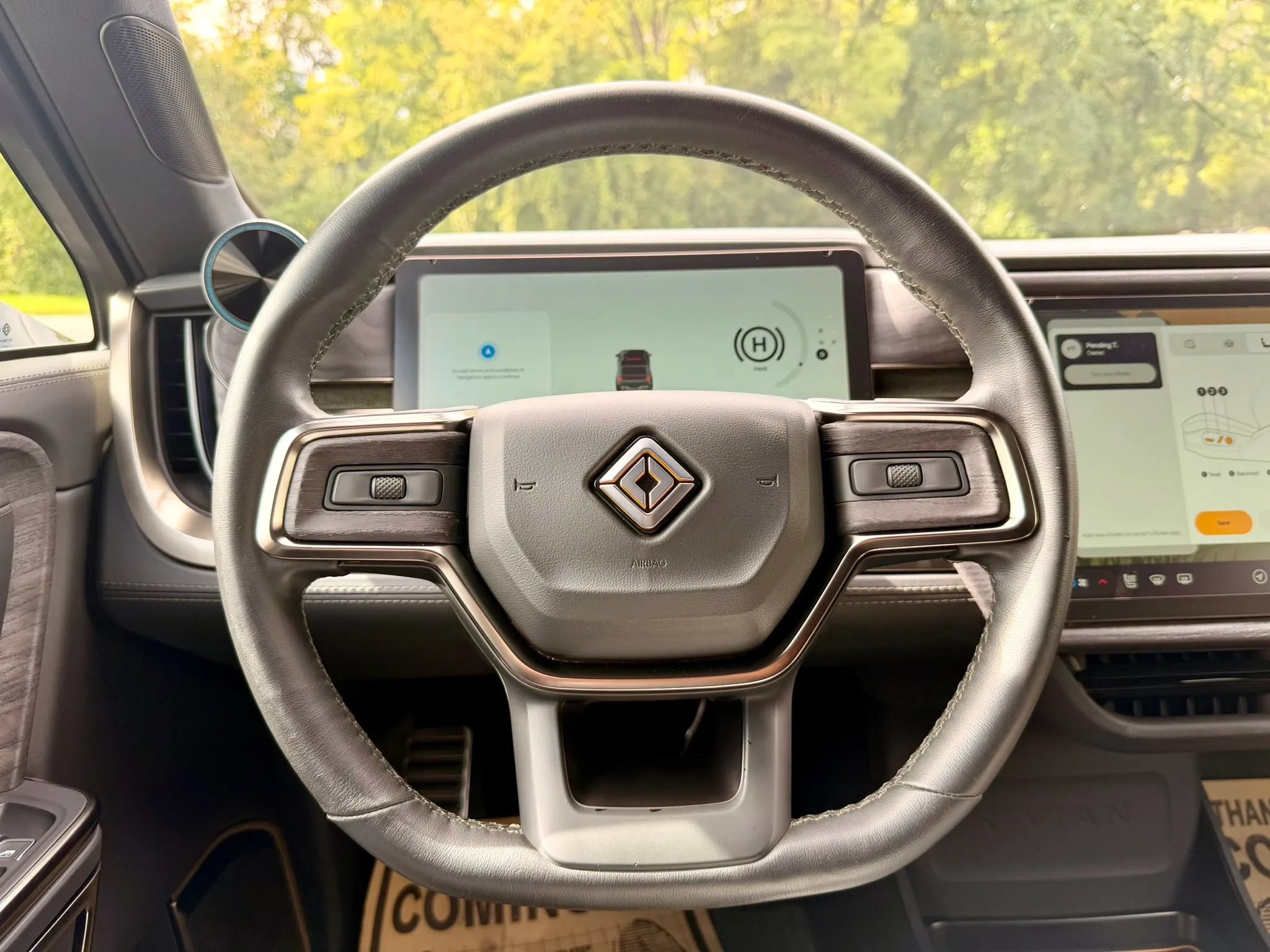 Used 2022 Rivian R1T Adventure AWD/4WD image 34