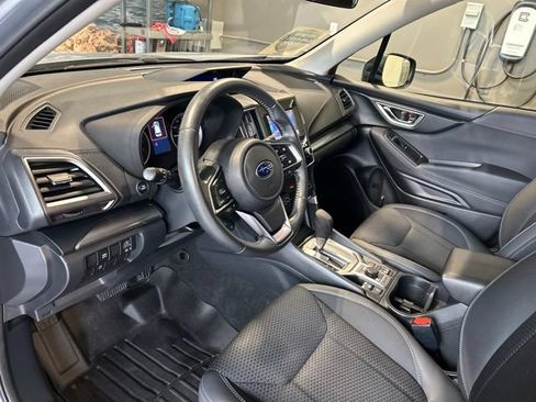 Used 2023 Subaru Forester Premium AWD/4WD image 45