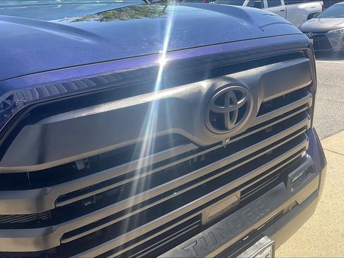 Used 2024 Toyota Tundra Limited AWD/4WD image 34