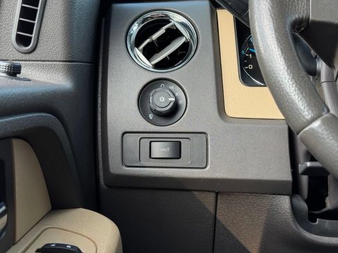 Used 2013 Ford F150 XLT w/ Luxury Equipment Group AWD/4WD image 29
