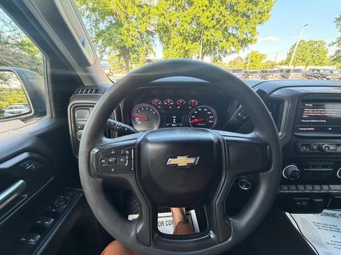 Used 2023 Chevrolet Silverado 1500 Custom RWD image 21