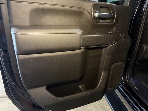Used 2020 GMC Sierra 2500 AT4 w/ AT4 Premium Package AWD/4WD image 38