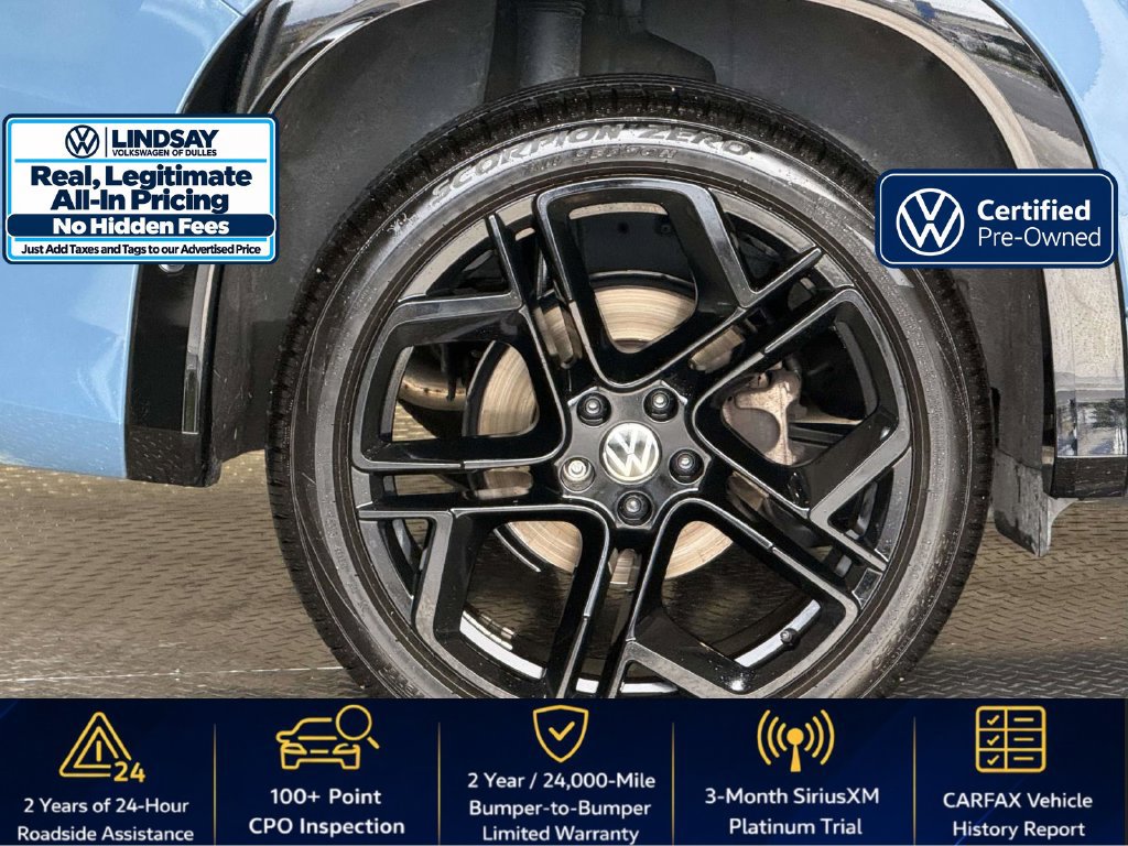Used 2025 Volkswagen Tiguan SE R-Line AWD/4WD image 8