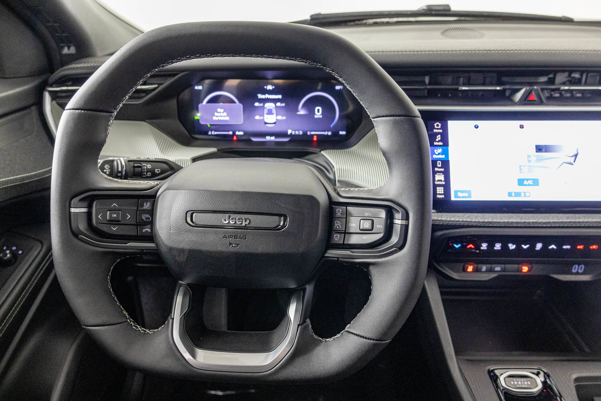 New 2026 Jeep Cherokee Laredo AWD/4WD image 27