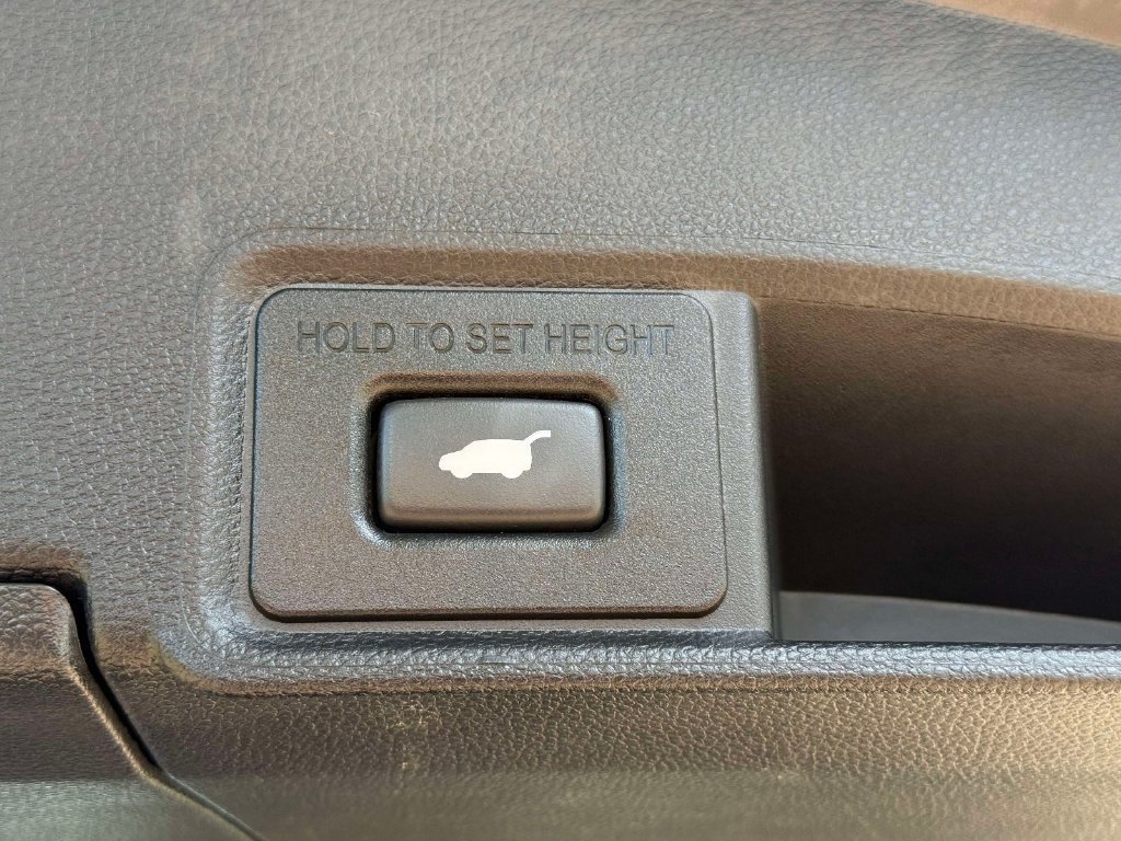 Used 2024 Acura RDX w/ Technology Package AWD/4WD image 10