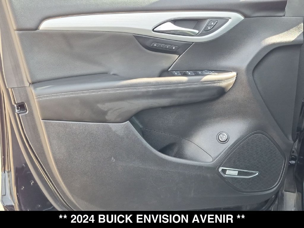 Used 2024 Buick Envision Avenir AWD/4WD image 26