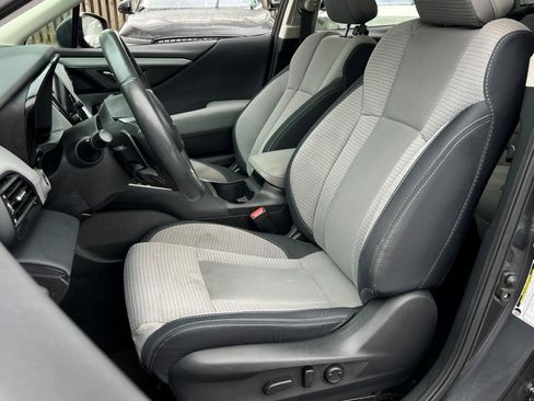 Used 2022 Subaru Outback Premium image 15