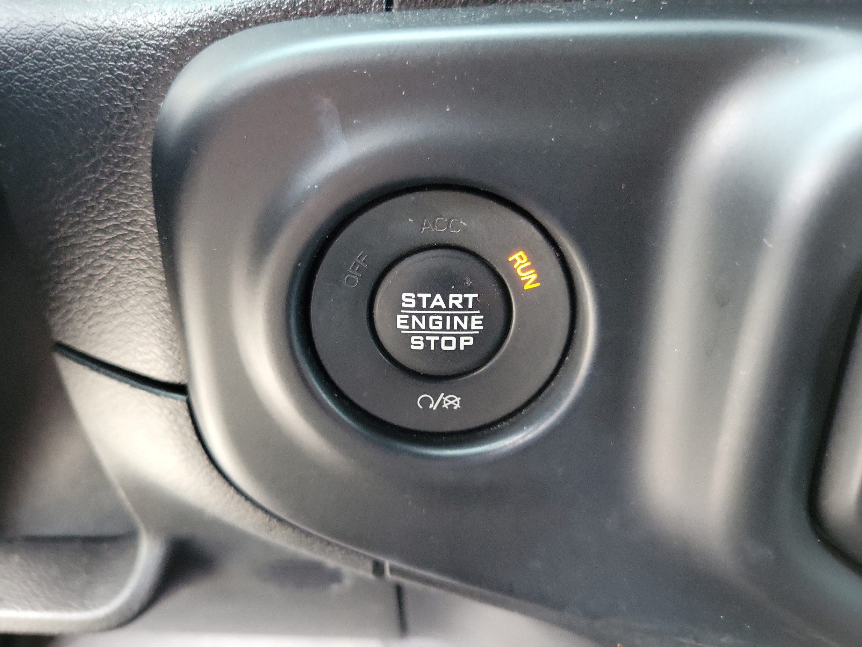 Used 2019 Jeep Wrangler Unlimited Sahara AWD/4WD image 27