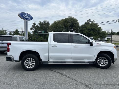 Used 2025 Chevrolet Silverado 1500 LT AWD/4WD image 8