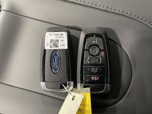 New 2026 Ford Expedition Active AWD/4WD image 35