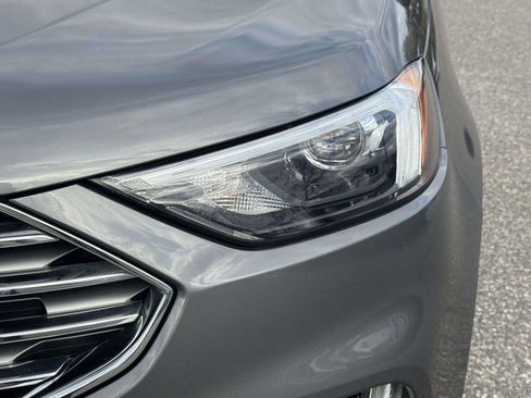 Certified 2022 Ford Edge SEL w/ Convenience Package image 5