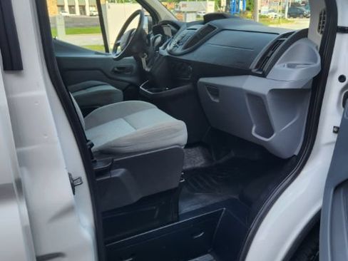 Used 2016 Ford Transit 150 130 Low Roof RWD image 18