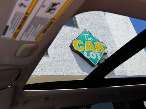 Used 2016 Jeep Cherokee Limited image 62