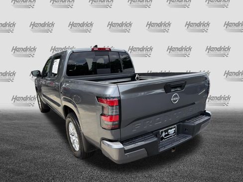 Used 2024 Nissan Frontier SV w/ SV Convenience Package RWD image 8
