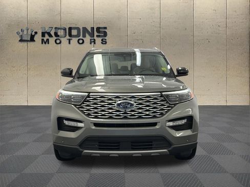 Used 2020 Ford Explorer Platinum w/ Premium Technology Package image 3