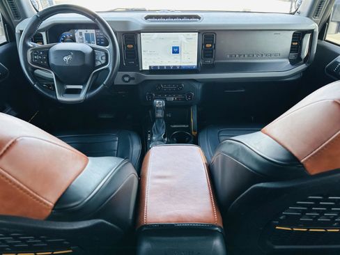 Used 2022 Ford Bronco Badlands image 25