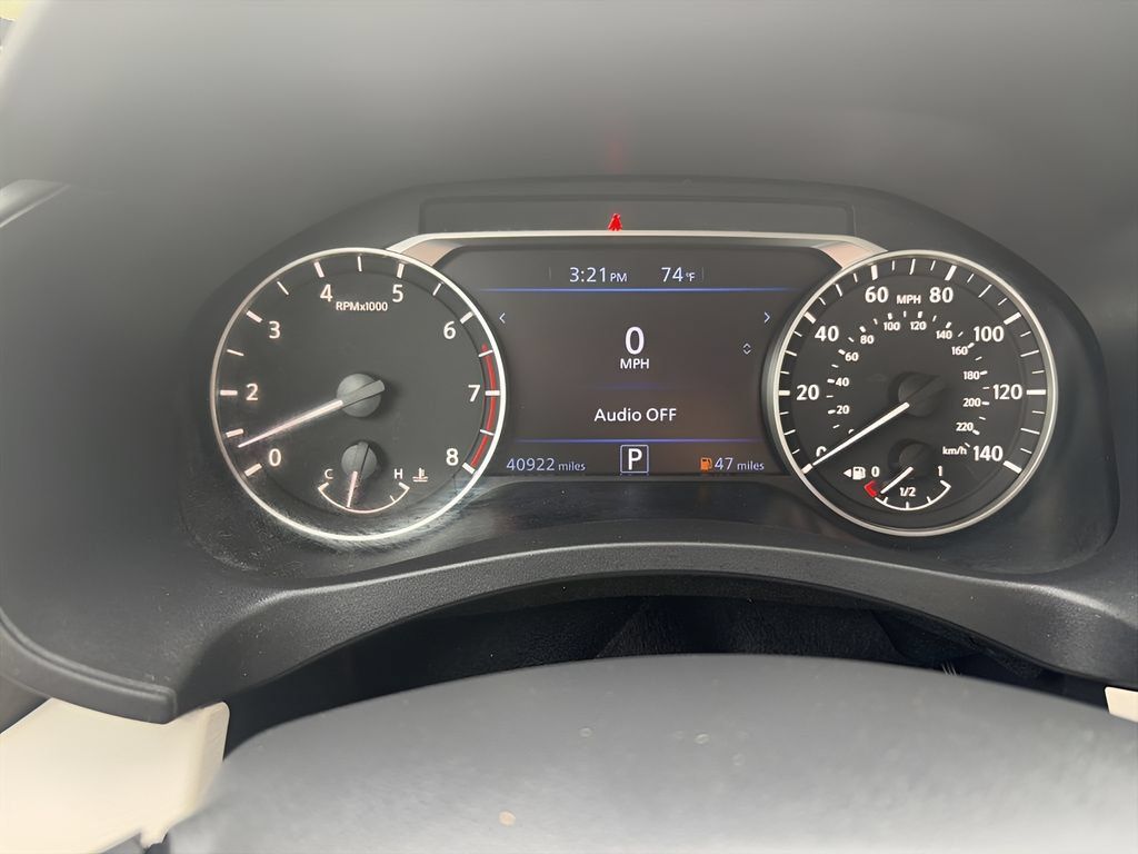 Used 2025 Nissan Altima 2.5 SV FWD image 18