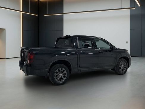 Used 2021 Honda Ridgeline Sport image 6