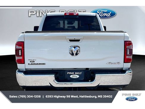 Used 2023 RAM 2500 Laramie AWD/4WD image 4
