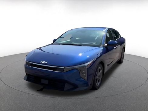Used 2025 Kia K4 FWD image 6