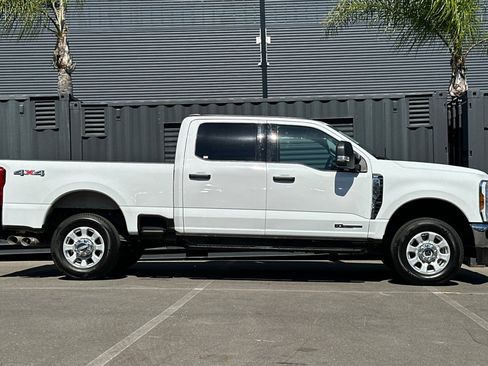Used 2024 Ford F350 XLT image 9
