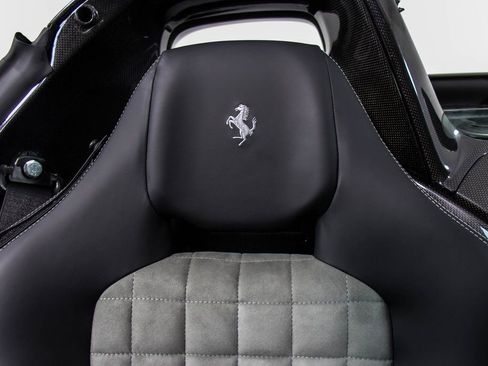 Used 2024 Ferrari 812 Competizione A image 58