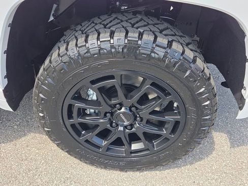 New 2026 Toyota Tundra SR5 AWD/4WD image 16