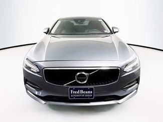 Used 2017 Volvo S90 T6 Momentum w/ Vision Package video 2