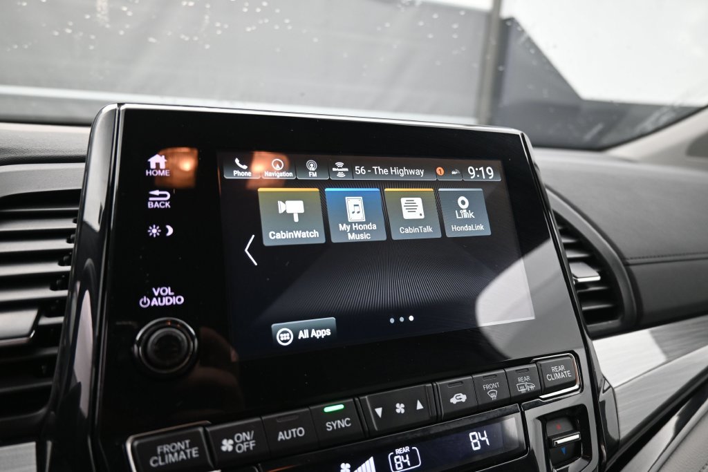 Used 2024 Honda Odyssey Elite image 48