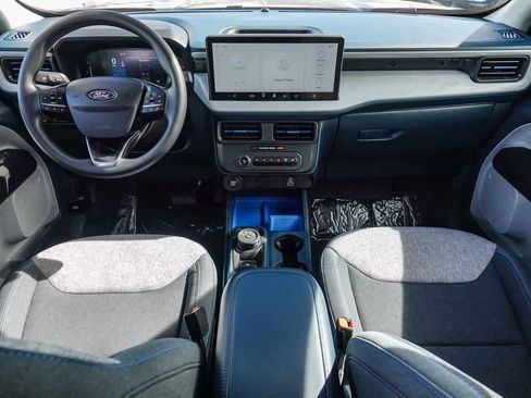 Used 2025 Ford Maverick XLT w/ Equipment Group 302A image 11