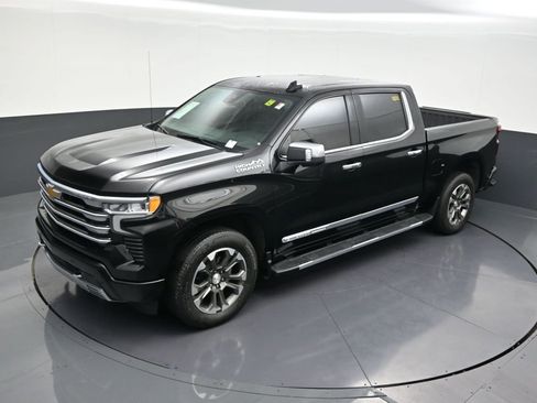 Used 2024 Chevrolet Silverado 1500 High Country image 18