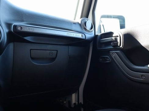 Used 2017 Jeep Wrangler Unlimited Sport w/ Quick Order Package 24S image 35